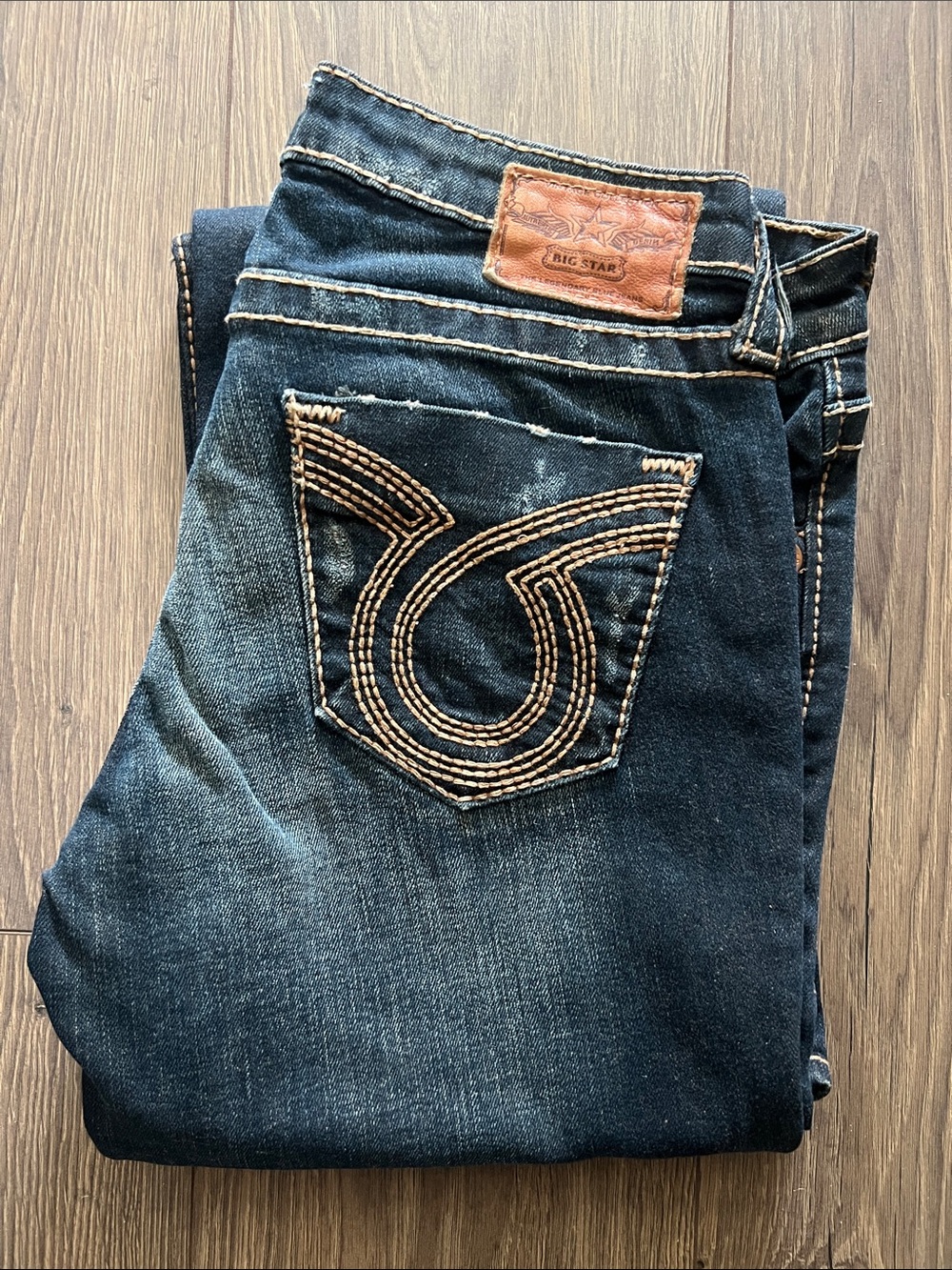 Big Star Women's Dark Blue Straight Leg Jeans - Picture 3 of 6